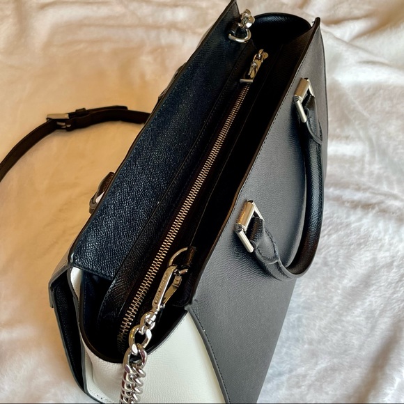 Michael Kors Sylvia Medium Top Zip Leather Purse - Picture 9 of 10